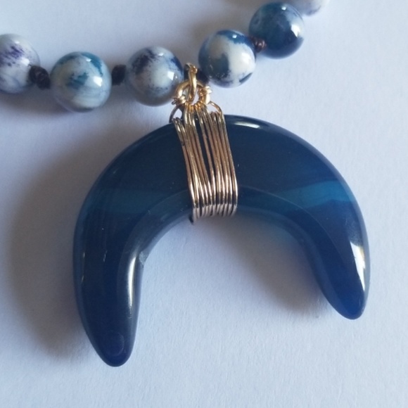 ❤ Semi Precious  Stones statment Necklace❤ - Picture 4 of 8